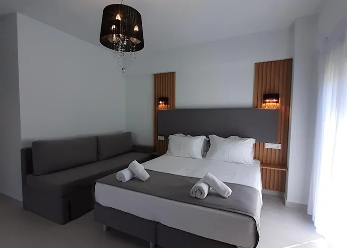 Acta Luxury 4* Nikiti (Sithonia)