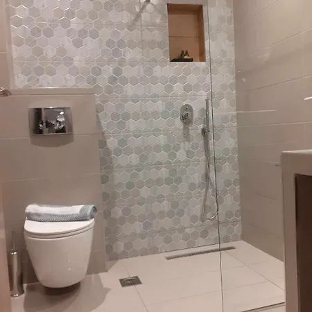 Guest house Acta Luxury